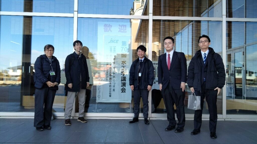 水工学講演会の集合写真