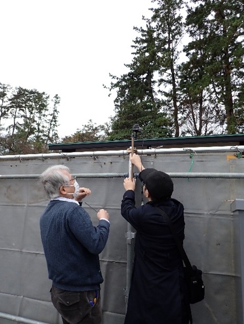 地上観測所での観測装置の設置の様子2